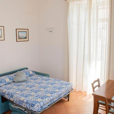 Uno Sguardo Sul Mare Villa Maiori Exteriör bild